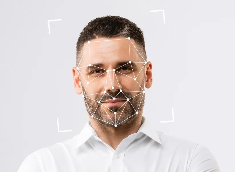 Do cartão físico à identificação inteligente: o futuro do controlo de acessos
